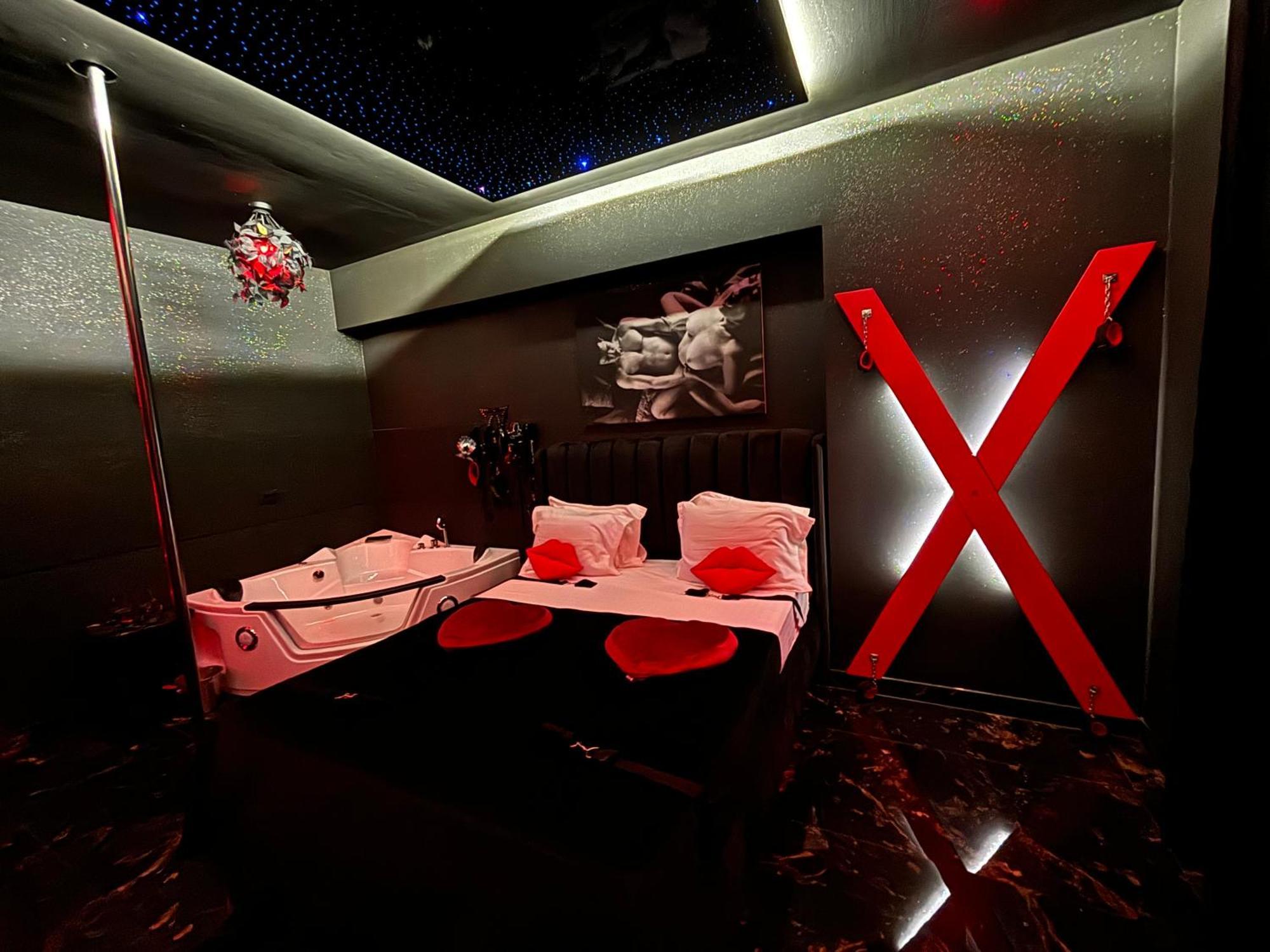 Romeo Nights - Love Rooms - Adults Only Bukarest Exterior foto